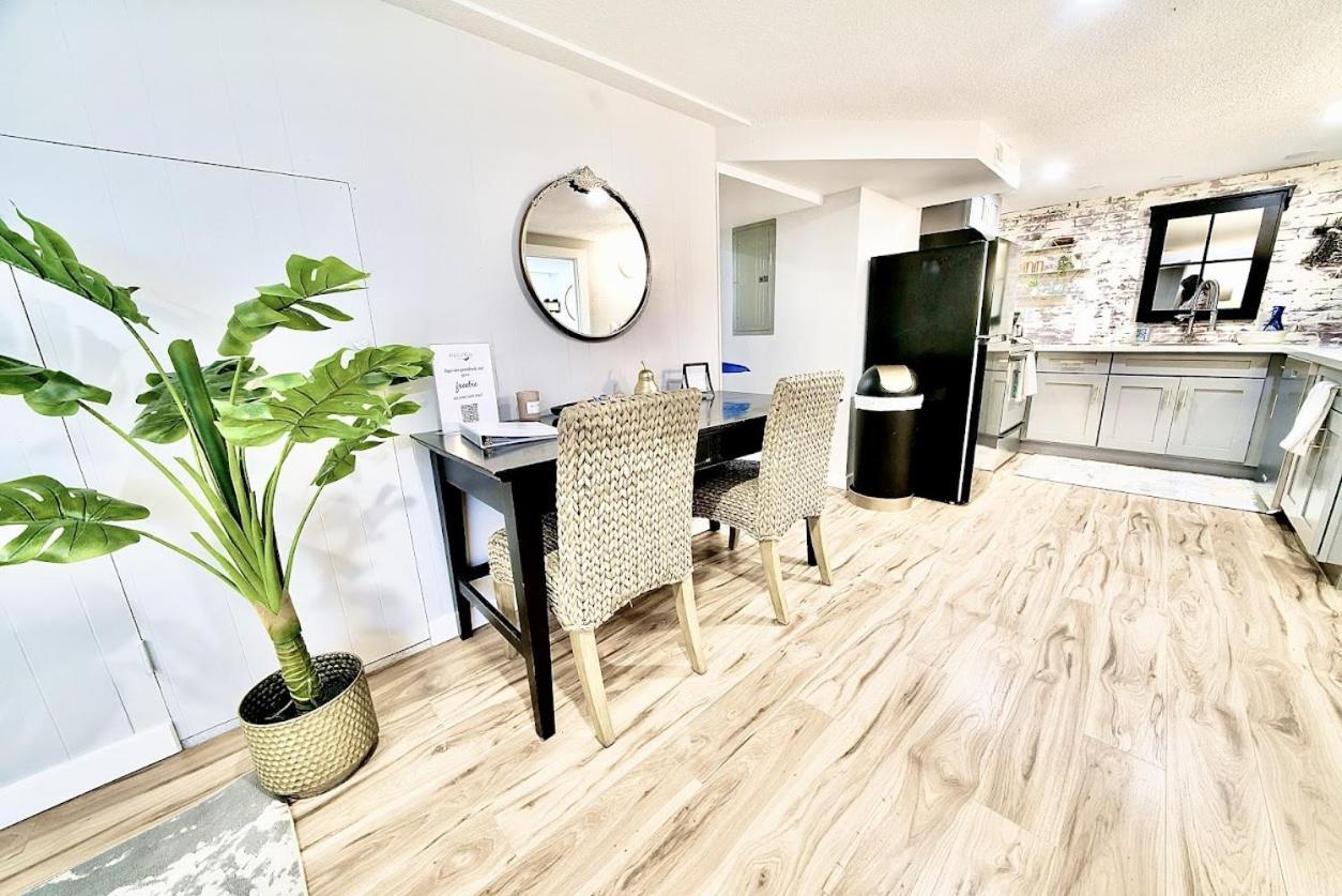 Monteith Hideaway In Downtown Monteith District Villa Albany Ngoại thất bức ảnh
